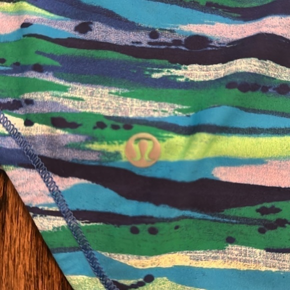 Lululemon Scuplt Tank with Back Vent - Picture 8 of 9